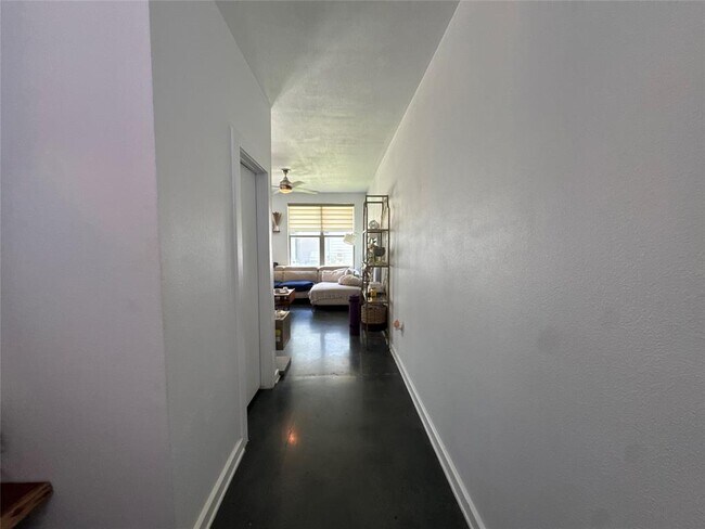Building Photo - 1201 Grove Blvd