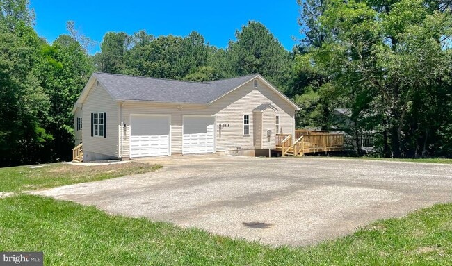 Building Photo - 3815 Catesby Oak Ct