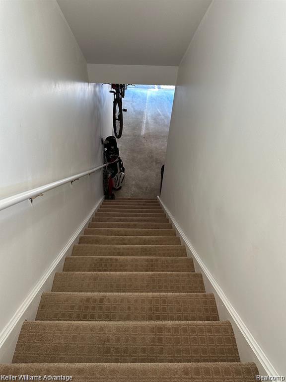 Building Photo - 150 Hamilton St