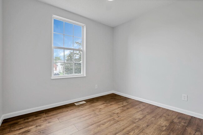 Building Photo - 1683 Ringfield Dr