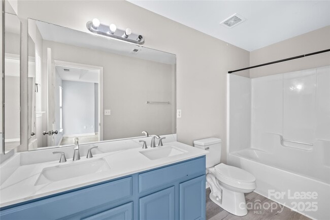Building Photo - 8043 Bristle Toe Ln