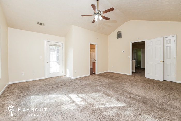 Building Photo - 6255 Lake Valley Point