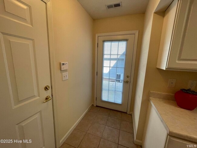 Building Photo - 11301 Clubhaven Pl