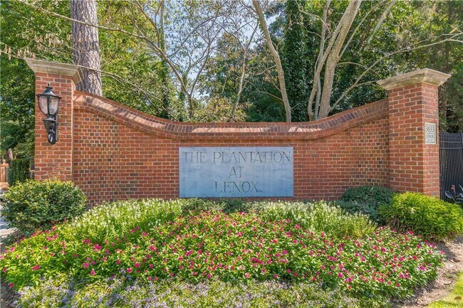 Primary Photo - 28106 Plantation Dr NE