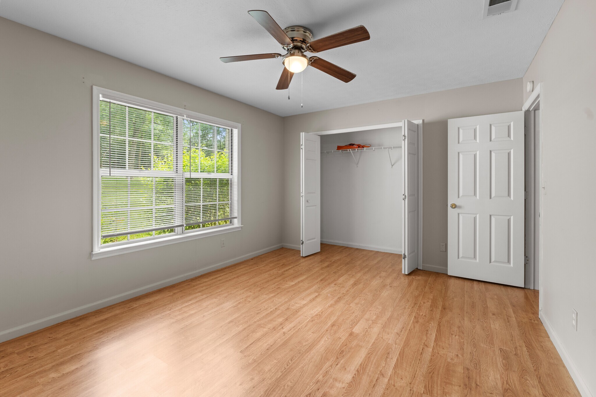 Building Photo - 2822 Airwood Dr