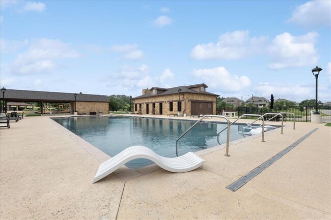 Building Photo - 16901 Morelle Dr