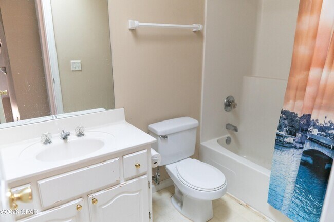 Building Photo - 166 Byrd Dr