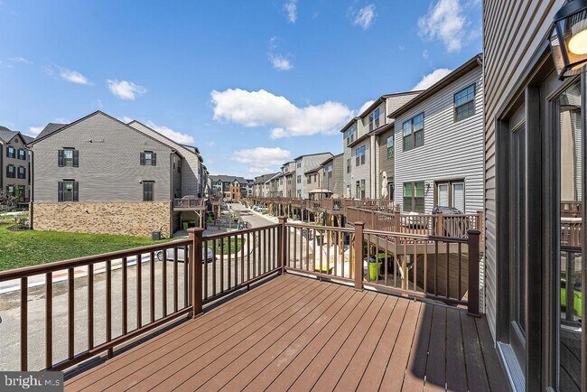 Building Photo - 1008 ALUM Rd