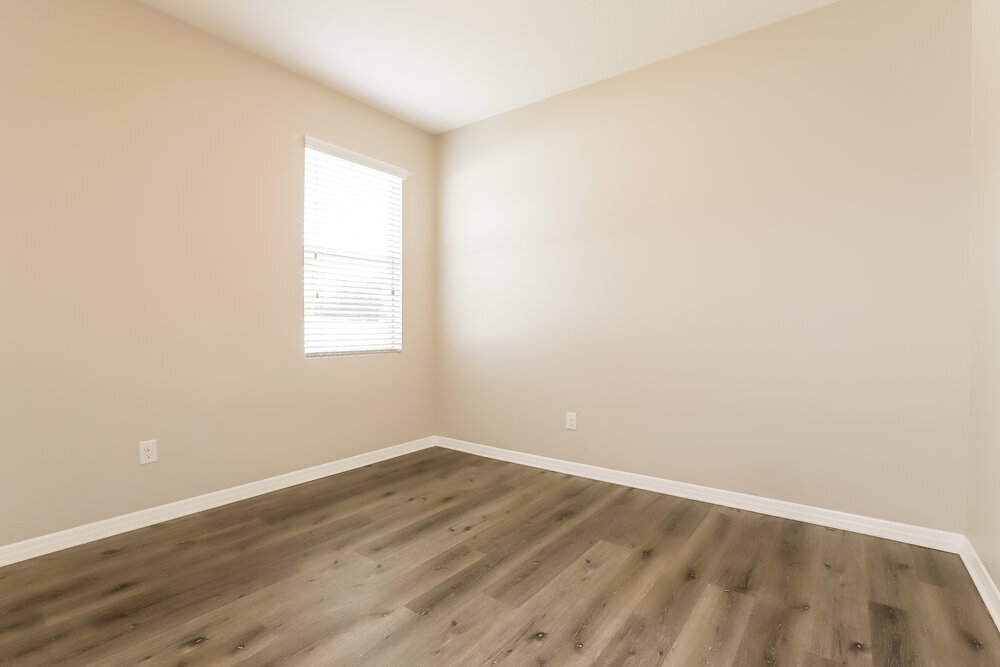 Building Photo - 511 Stone Briar Dr