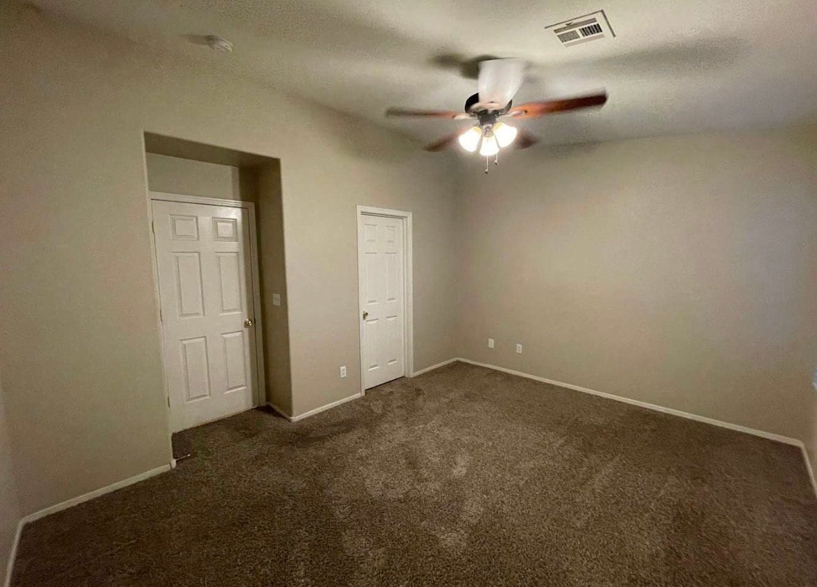 Building Photo - 285 Mayberry St