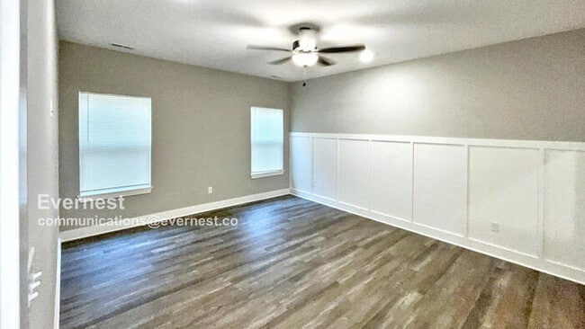 Building Photo - Lovely 3-Bedroom Home in a Peaceful Neighb...