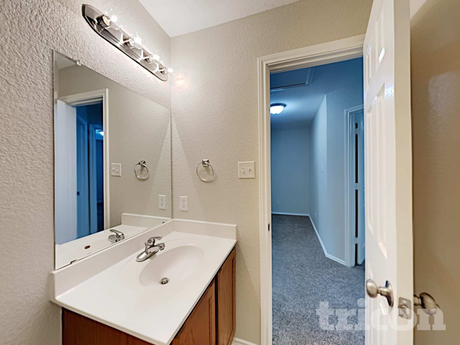 Building Photo - 8203 Maple Meadow Dr