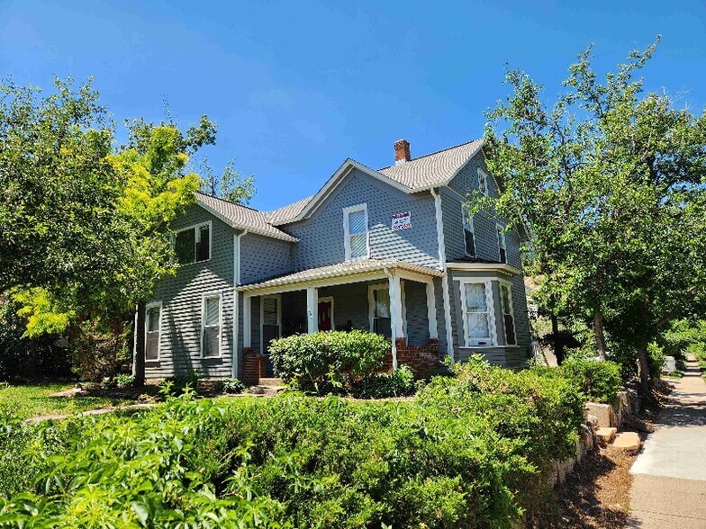 Primary Photo - 1567 9th St