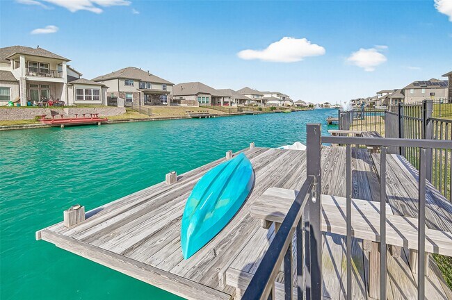 Building Photo - 3723 Lake Varano Cir