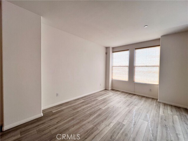 Building Photo - 58 S 5th St