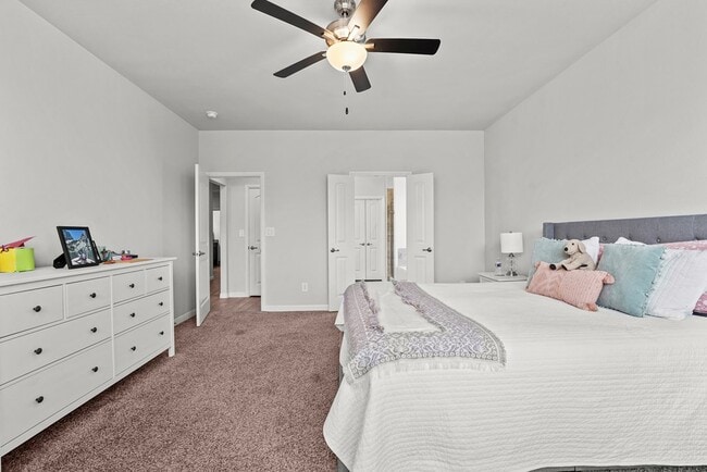 Building Photo - 602 Dupont Ct