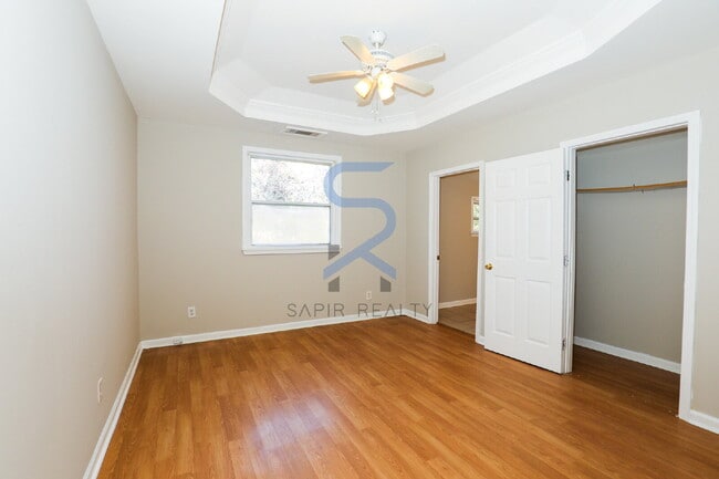 Building Photo - Move in before January 15th and get $100 OFF your rent for the first 3 months — PLUS a $250 Amazo...