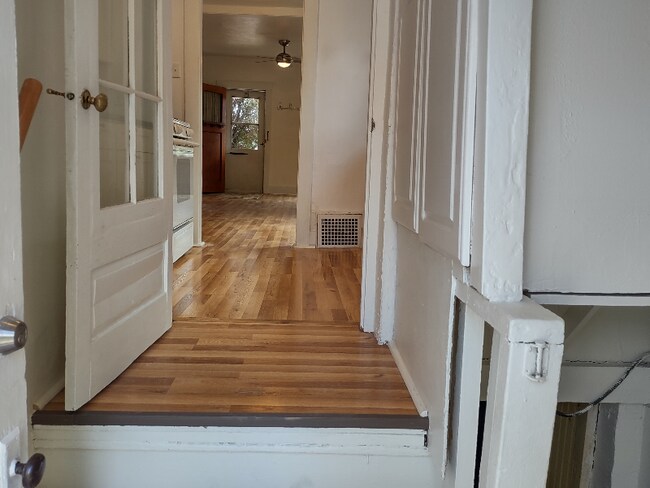 Building Photo - 3853 Julian St