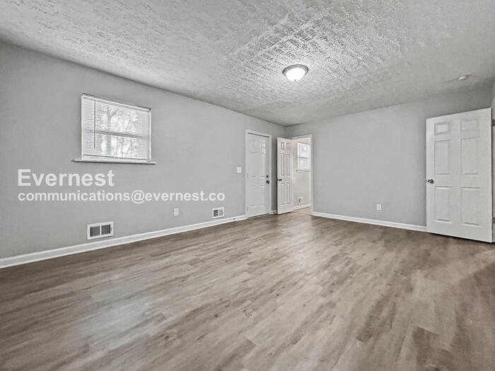 Building Photo - 4126 Macduff Dr