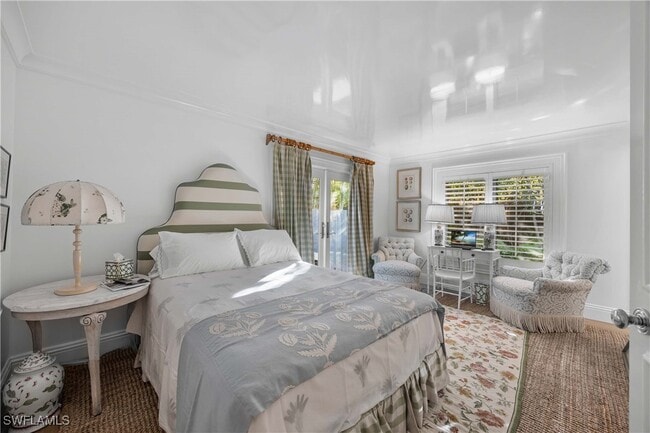 Building Photo - 295 6th St N