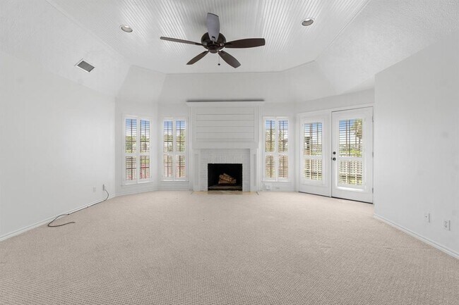 Building Photo - 23 Pleasure Cove Dr