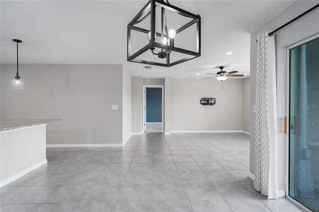 Building Photo - 12143 Kingsley Trl