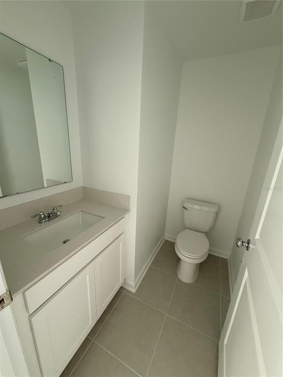 Building Photo - 5981 Zen Wy