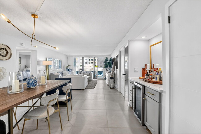 Building Photo - 3456 S Ocean Blvd