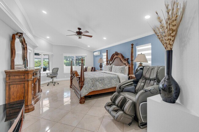 Building Photo - 1265 Longlea Terrace
