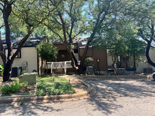 Building Photo - 554 Yacht Club Dr