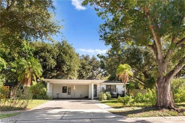 Building Photo - 1373 Morningside Dr