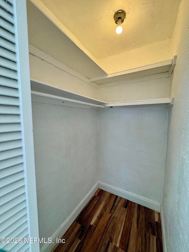 Building Photo - 288 Boylston Ave