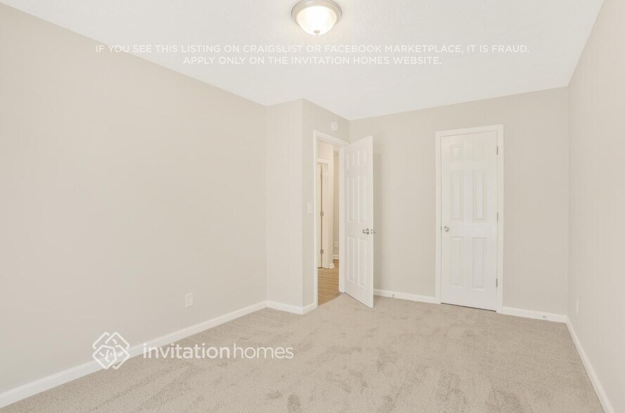 Building Photo - 2200 Ramblewood Cir