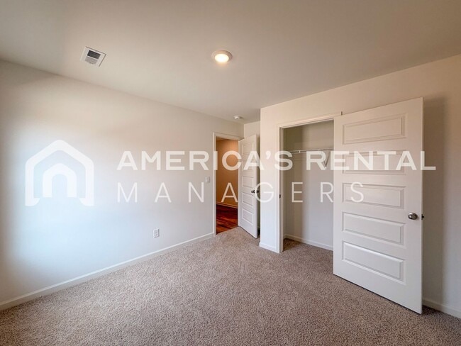 Building Photo - Move in Special! New Construction Home in McCalla. Sign a 13-month lease by 4/30/2026 and receive...