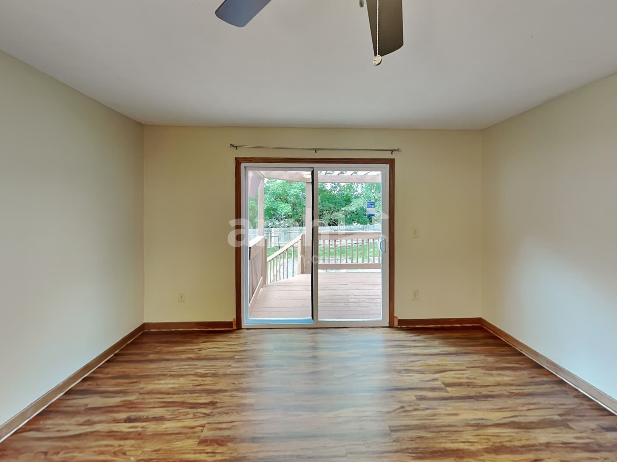 Building Photo - 5650 Winsor Woods Dr