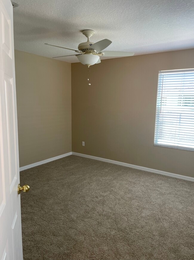 Building Photo - 5036 Fiorella Ln