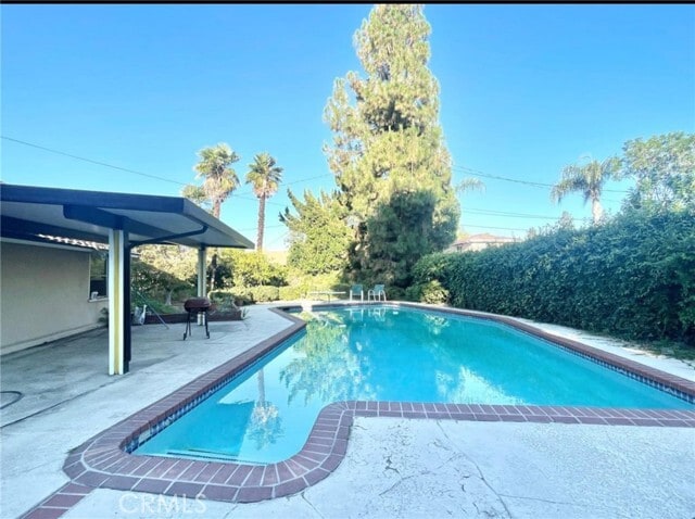 Building Photo - 728 Hunter Dr