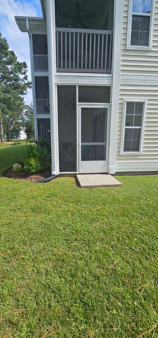Building Photo - -First-Floor End-Unit | Fully Furnished 2B...