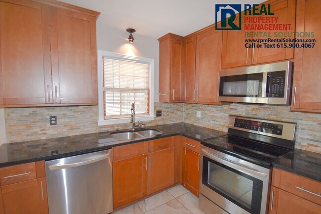 Building Photo - Charming 3bd ranch style home in Murfreesboro with large backyard!