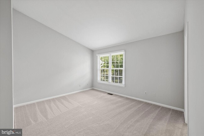 Building Photo - 299 S Pickett St