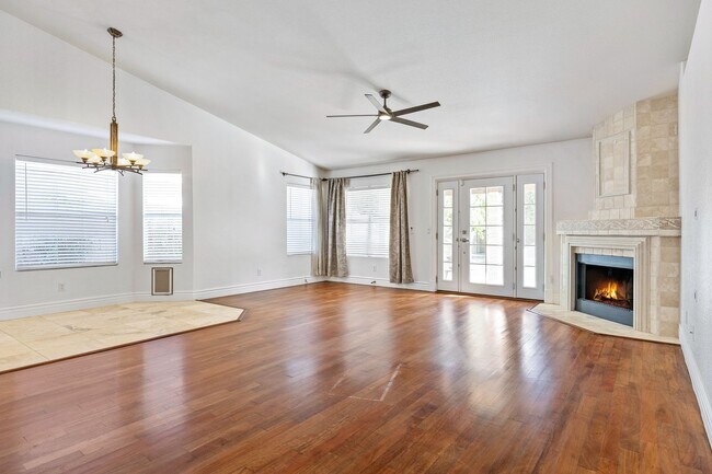Building Photo - Beautiful 4 bedroom home in North Phoenix