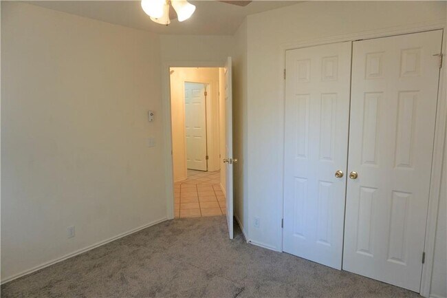Building Photo - 20915 Gelding Ln