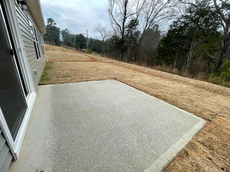 Building Photo - 523 Summit Vw