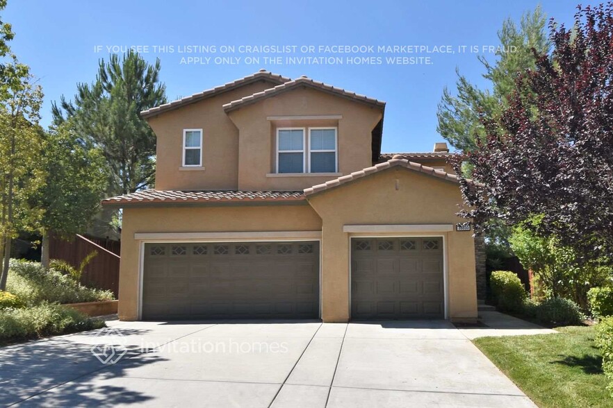 Primary Photo - 36655 Bay Hill Dr