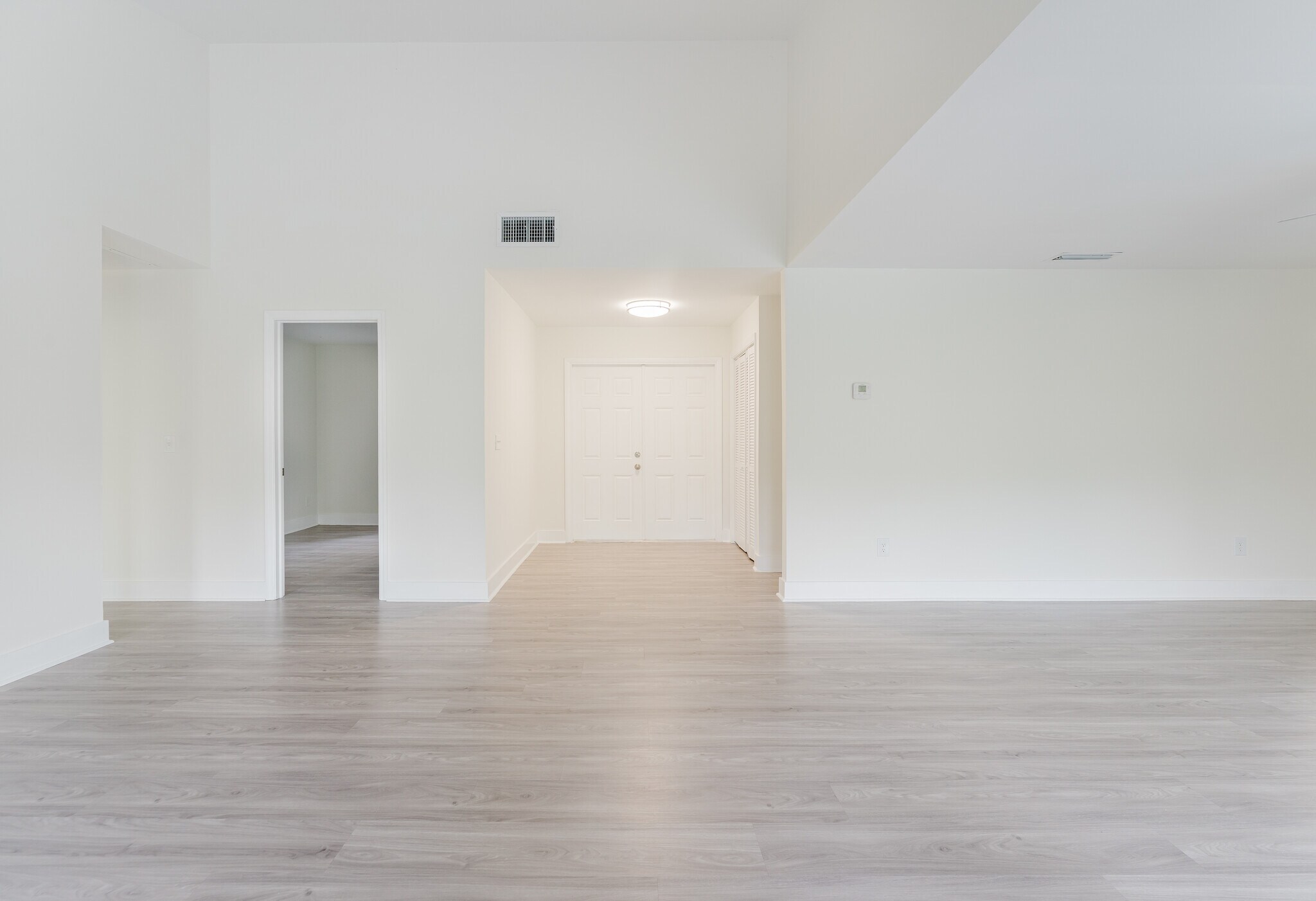 Building Photo - 3048 NW 27th Ter