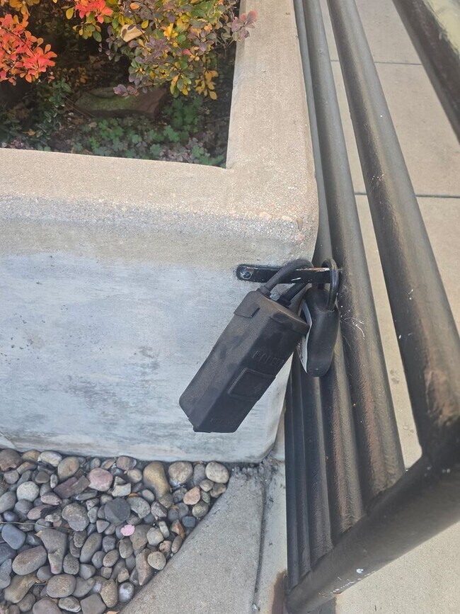 Building Photo - 1196 N Grant St