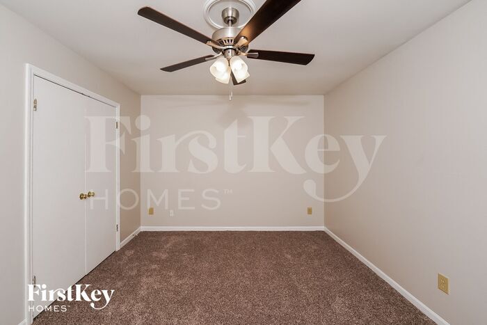 Building Photo - 101 Sunny Brook Ln