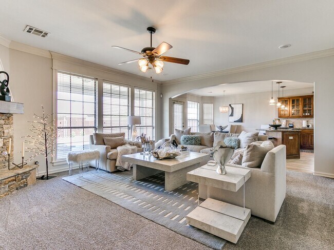 Building Photo - Gorgeous 2 Story Home In Bixby Schools!