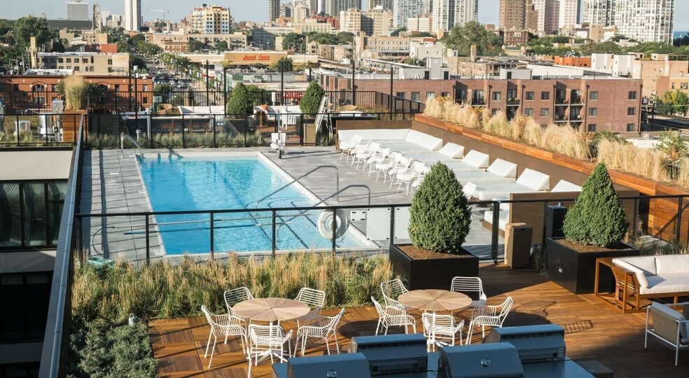 Building Photo - 5108 N Broadway St