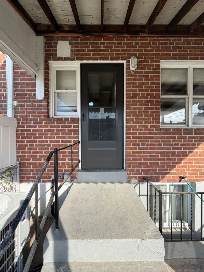 Building Photo - Your New Home!!!